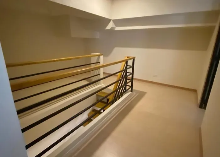 Edsa Heights 2 Bedroom Loft Unit Ama Tower 3411 Manila