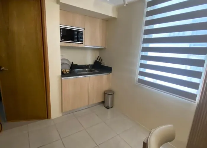 Edsa Heights 2 Bedroom Loft Unit Ama Tower 3411 Apartment *