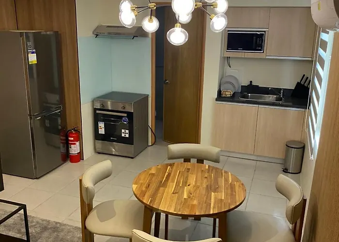 Edsa Heights 2 Bedroom Loft Unit Ama Tower 3411 Manila